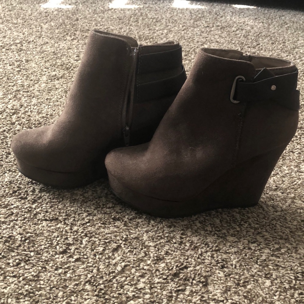 Ankle boots